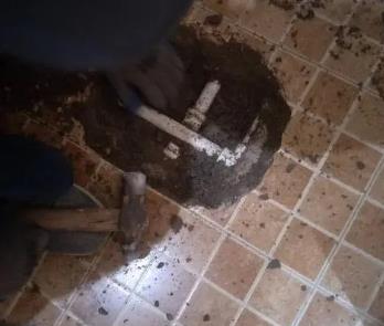 浮山卫生间漏水维修公司为您分享下卫生间渗水如何处理及注意事项